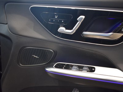 2025 Mercedes-BENZ GLC photo 10