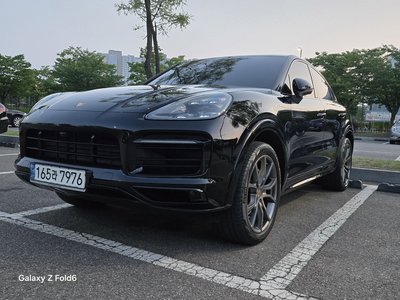 صورة 1 لـ 2021 Porsche CAYENNE