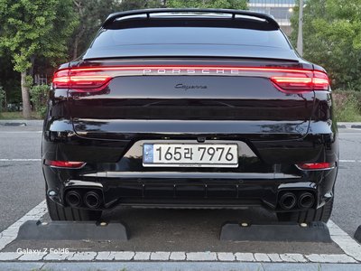 صورة 3 لـ 2021 Porsche CAYENNE