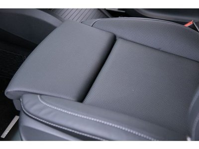 صورة مصغرة 46 لـ 2025 Mercedes-BENZ V-CLASS