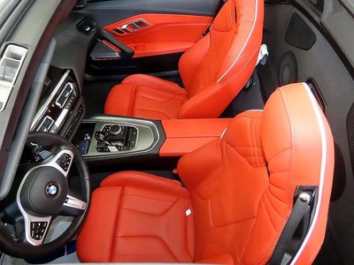 2025 BMW Z4 — фото 8