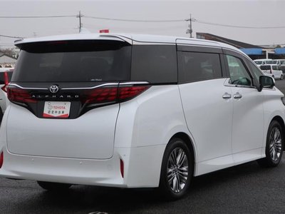 TOYOTA ALPHARD - 4