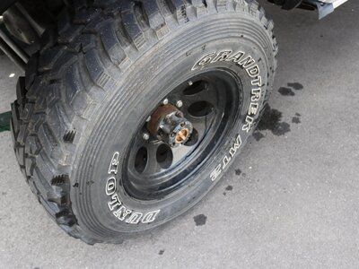 TOYOTA LAND CRUISER 60 - 9