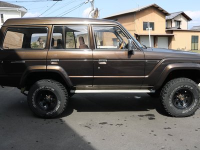 TOYOTA LAND CRUISER 60 - 4