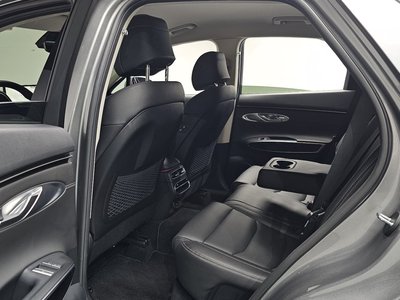 صورة مصغرة 16 لـ 2021 Genesis GV70