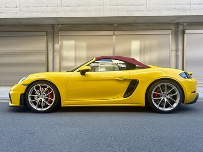 PORSCHE 718 SPYDER - 2
