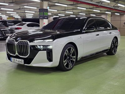 BMW 7 SERIES - 5