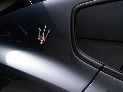 2021 Maserati MASERATI LEVANTE — миниатюра 20