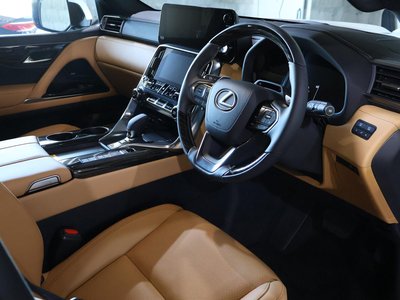 2026 Lexus LX — миниатюра 14