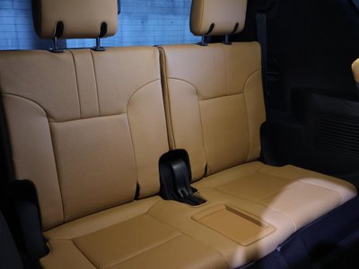 2026 Lexus LX — миниатюра 29