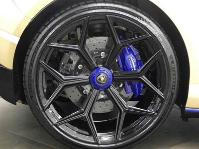 LAMBORGHINI HURACAN - 9