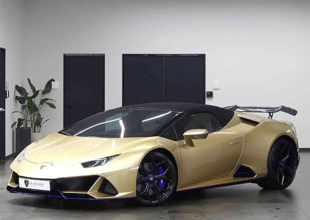 LAMBORGHINI HURACAN - View 1