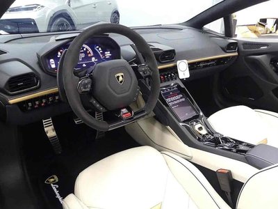 LAMBORGHINI HURACAN - 3