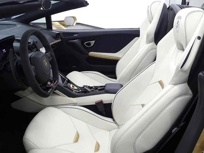 LAMBORGHINI HURACAN - 8