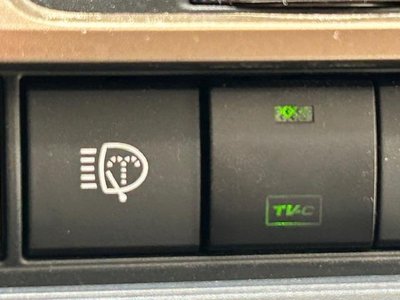 TOYOTA CROWN SPORT - 8