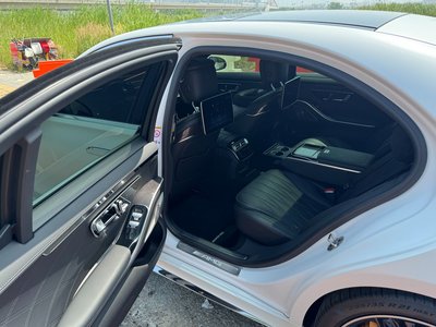 MERCEDES-BENZ S-CLASS - 9