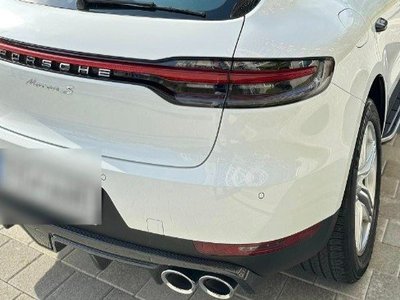 PORSCHE MACAN - 3