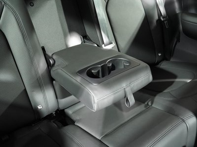 2025 LAND Rover DEFENDER 缩略图 29