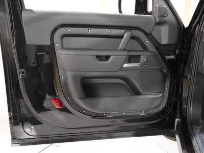 2025 LAND Rover DEFENDER 缩略图 38