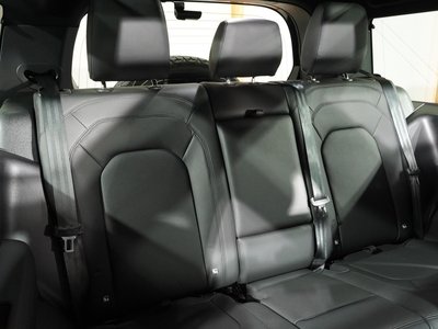 2025 LAND Rover DEFENDER 缩略图 28