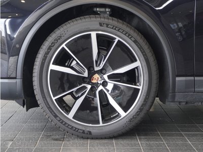2026 Porsche MACAN — миниатюра 20