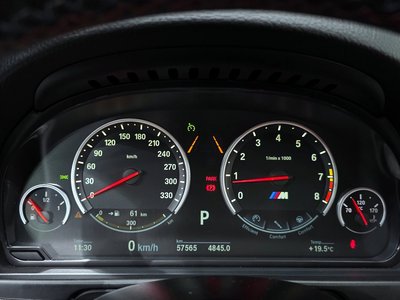 2016 BMW M5 照片 8