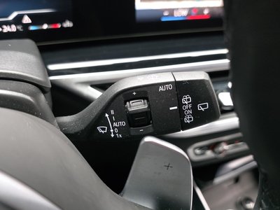 صورة مصغرة 31 لـ 2025 BMW X5
