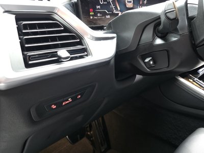 صورة مصغرة 30 لـ 2025 BMW X5