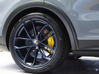 2024 Porsche CAYENNE 缩略图 23