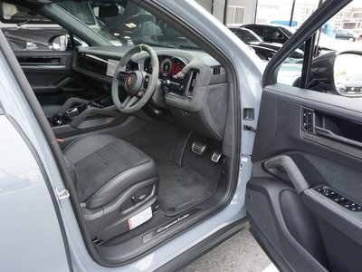 2024 Porsche CAYENNE 缩略图 67