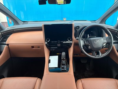 2024 Toyota VELLFIRE photo 6