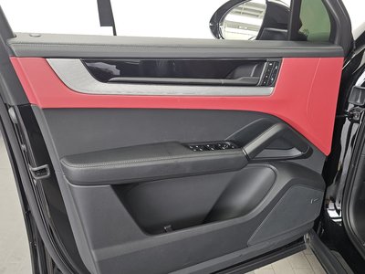2025 Porsche CAYENNE 缩略图 14