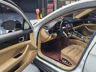 2018 Porsche PANAMERA 缩略图 13