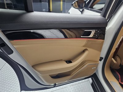 2018 Porsche PANAMERA 缩略图 15