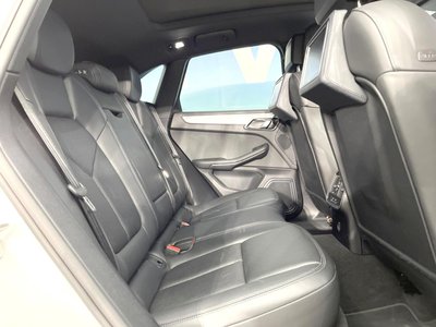 2019 Porsche MACAN photo 10