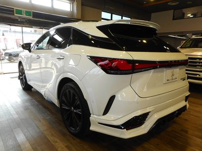 LEXUS RX - 8