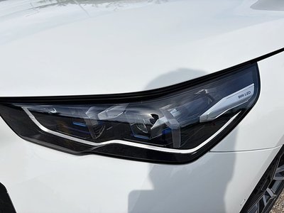 2025 BMW I5 — миниатюра 17