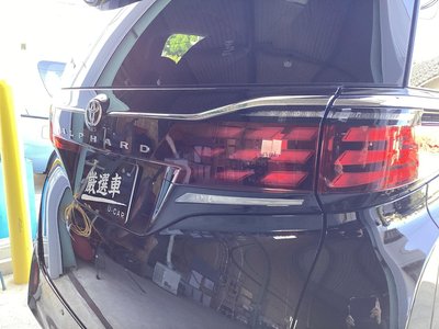 TOYOTA ALPHARD - 10