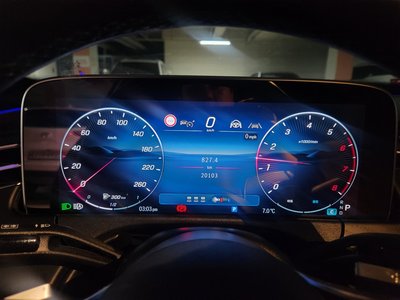 MERCEDES-BENZ E-CLASS - 5