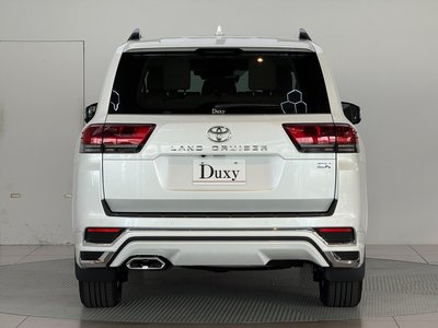 2026 Toyota LAND CRUISER 300 thumbnail 15