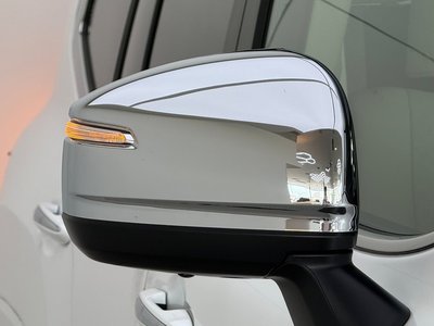 2026 Toyota LAND CRUISER 300 thumbnail 24