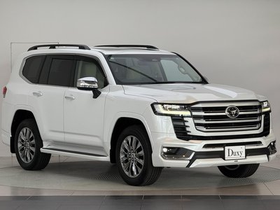 2026 Toyota LAND CRUISER 300 thumbnail 11