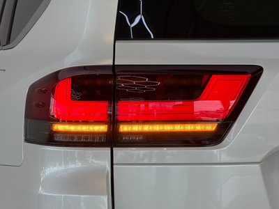 2026 Toyota LAND CRUISER 300 thumbnail 34