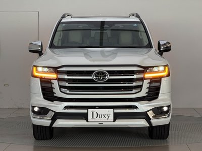 2026 Toyota LAND CRUISER 300 thumbnail 12