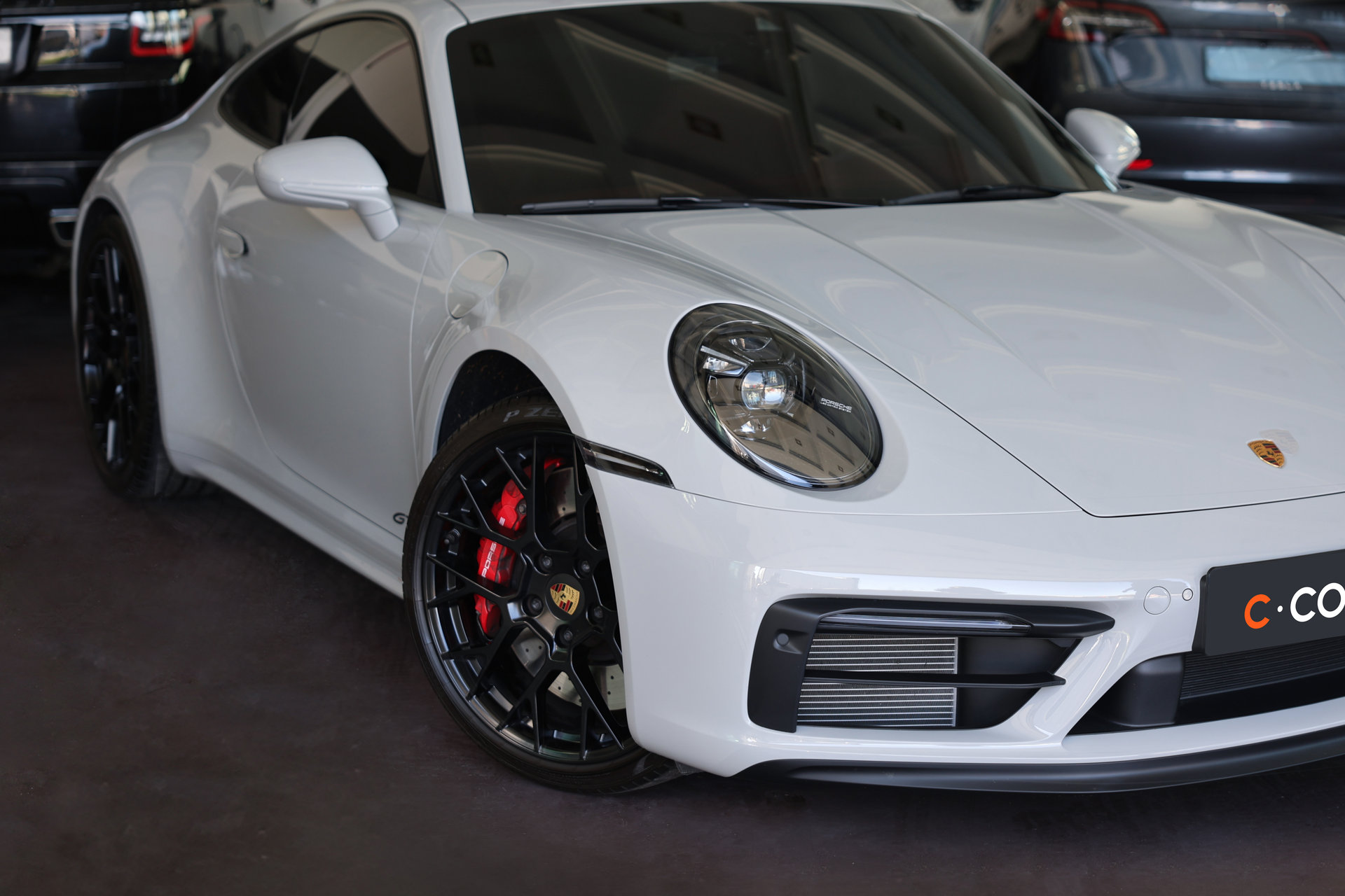 PORSCHE 911 - View 1