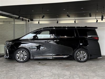 2024 TOYOTA ALPHARD photo 4