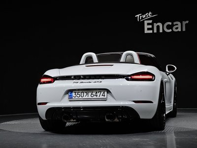 PORSCHE 718 - 3
