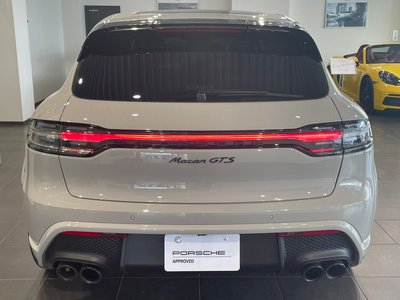 PORSCHE MACAN - 5