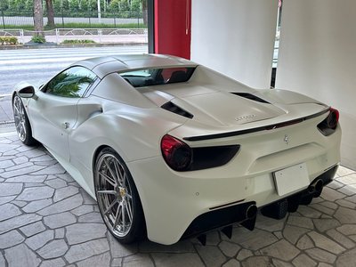2018 Ferrari 488 SPIDER 缩略图 9