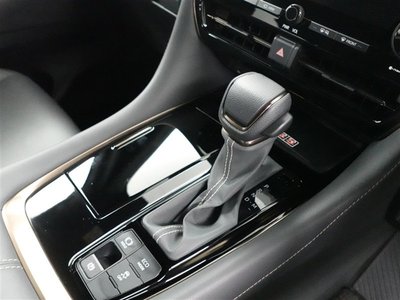 2023 Toyota ALPHARD — миниатюра 13